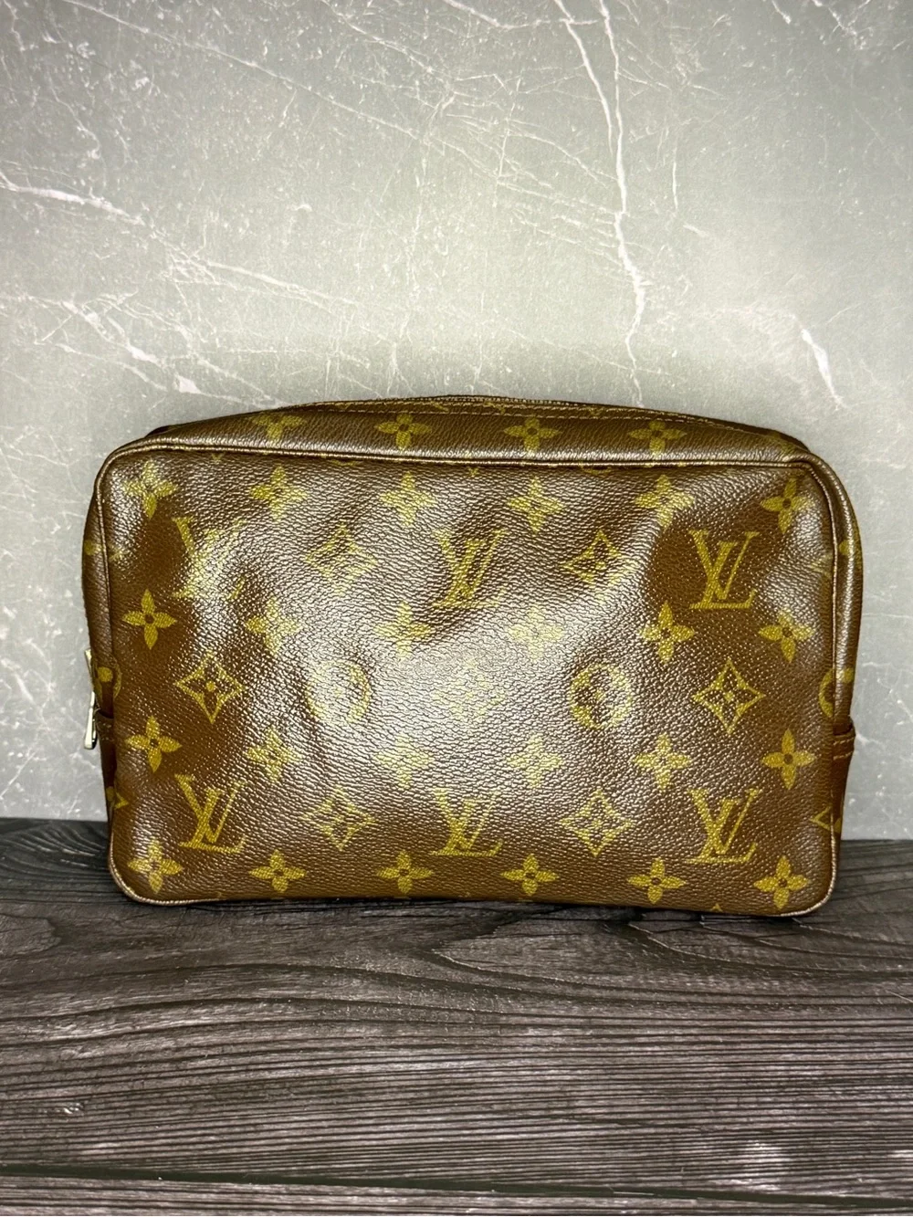 Louis Vuitton Monogram Trousse Toilette 23 Vintage Cosmetic Pouch | Full Set